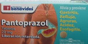 Generico Pantoprazol 20 mg caja con 14 tabletas