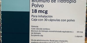 Spiriva Bromuro de Tiotropio 18 mcg caja con 30 capsulas sin inhalador